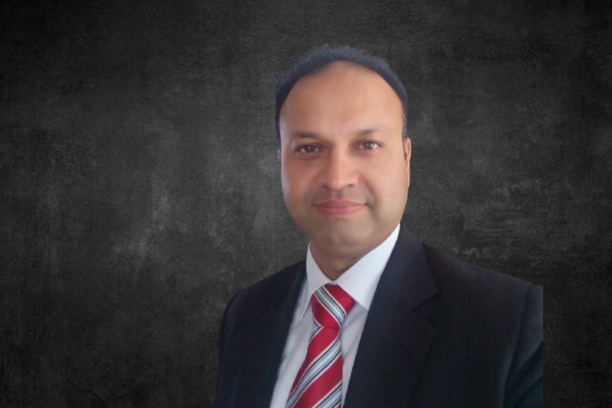 Faisal Saleem Xpovibes Director